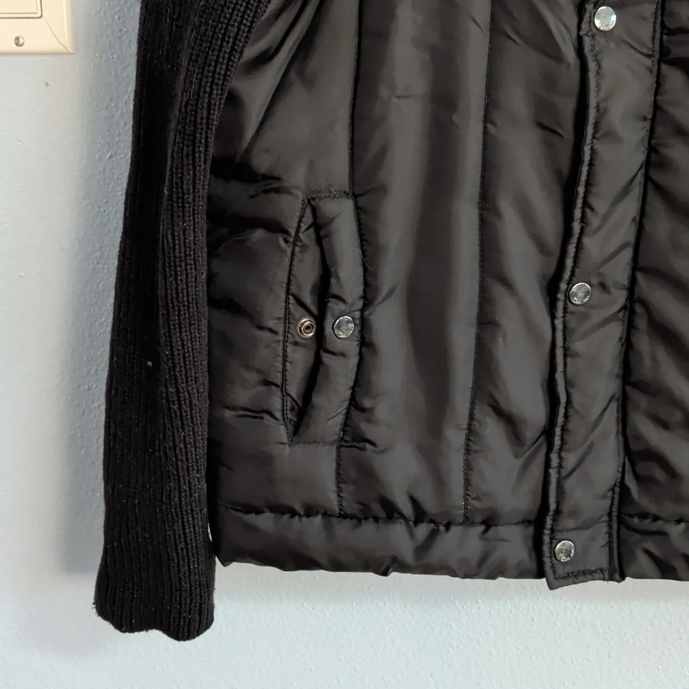 Zara Man Basic Black Quilted Puffer Jacket with Knit Sleeves